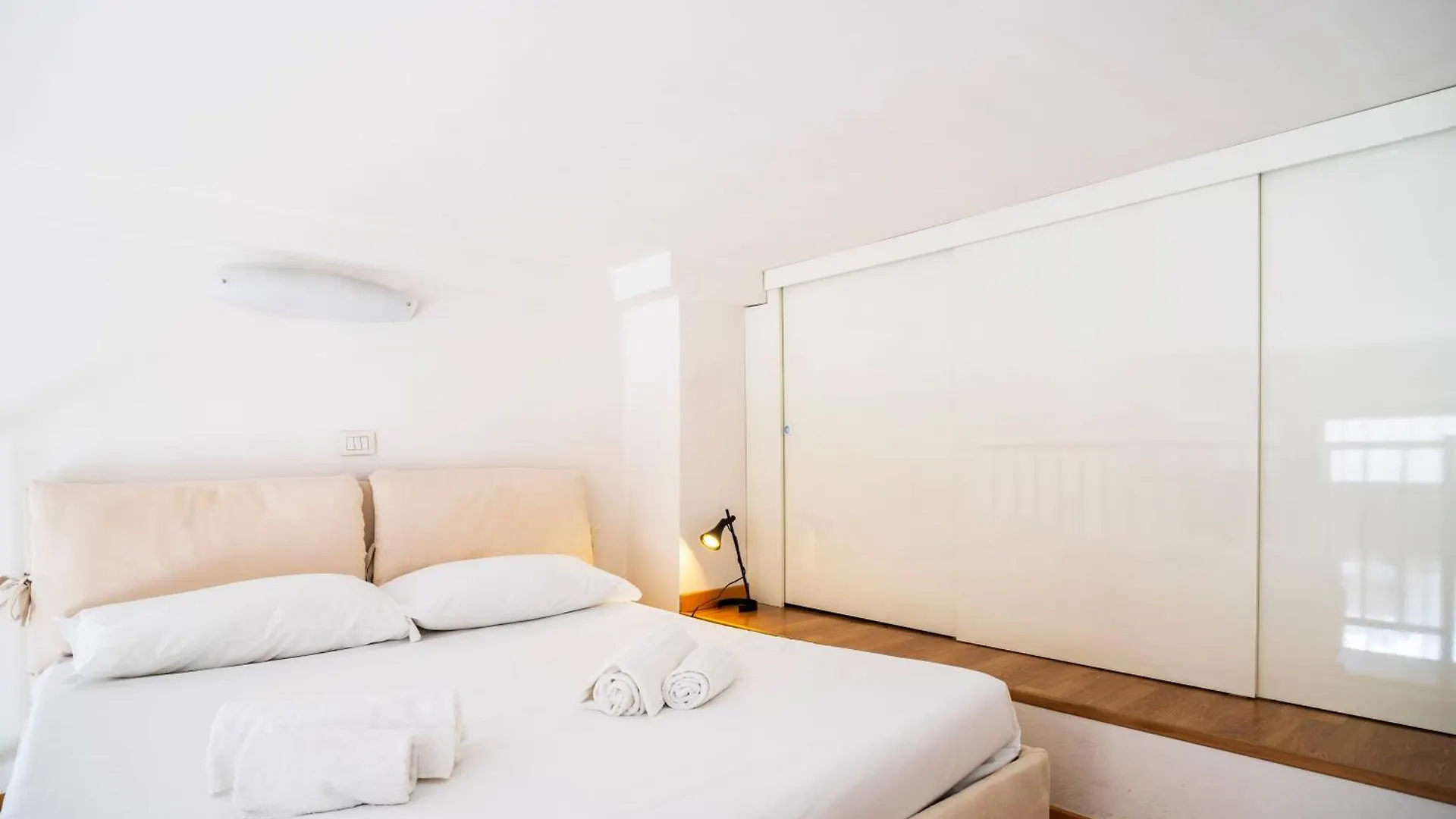 Apartament Primopiano - Inama Mediolan